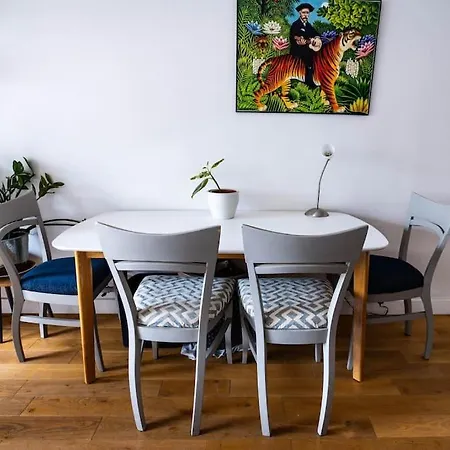 Cozy And Spacious شقة *