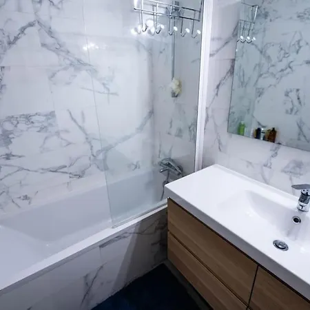 Cozy And Spacious Appartement Paris